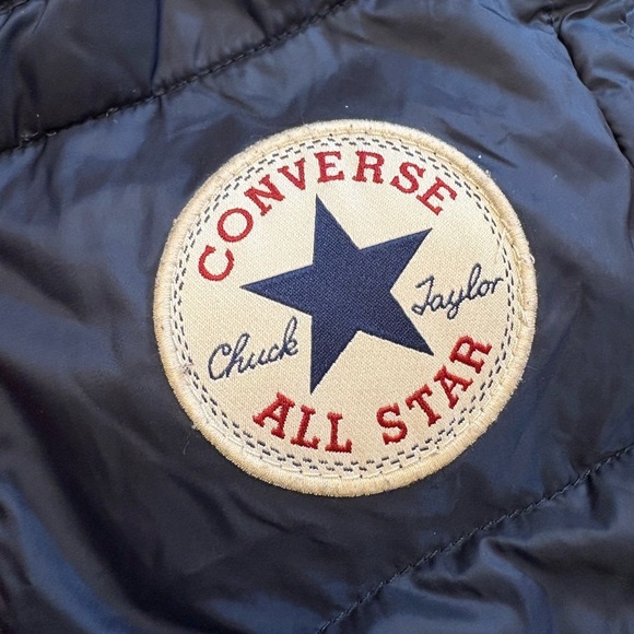 Kids’ Converse puffer vest - Picture 5 of 5